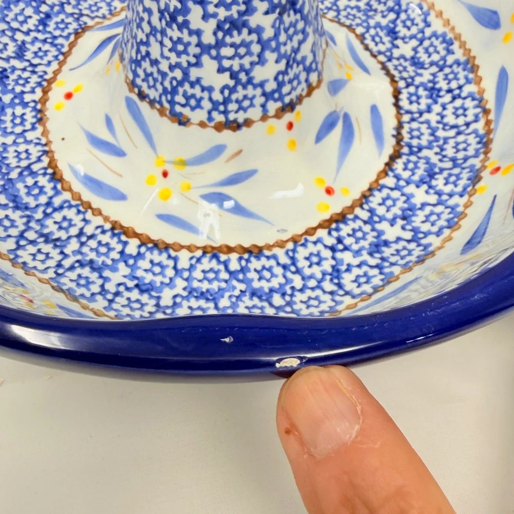 Temp-tations Old World Blue Bundt Cake Pan and Serving Tray Set  *flaw*see pics